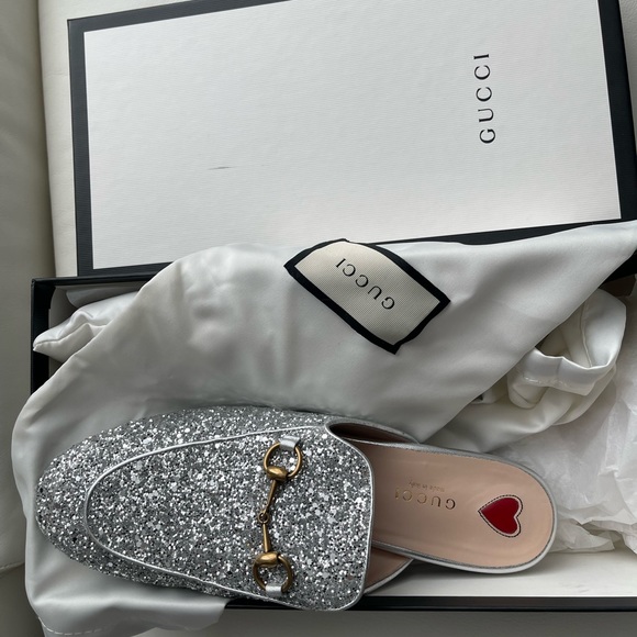 Gucci silver slides - Picture 2 of 2